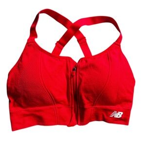 NEW BALANCE red zip front cross back sports bra size M style R001684 NWT